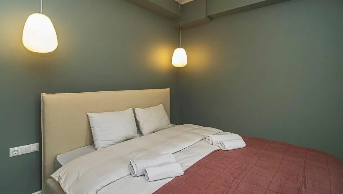 Chic Abanotubani Apt - Prime Location - By Wehost Tbilisi 0*,